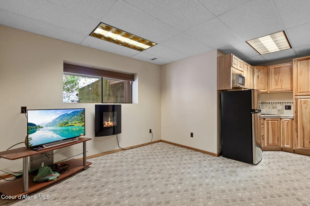 21160 CIRCLE ROAD Rathdrum, ID 83858
