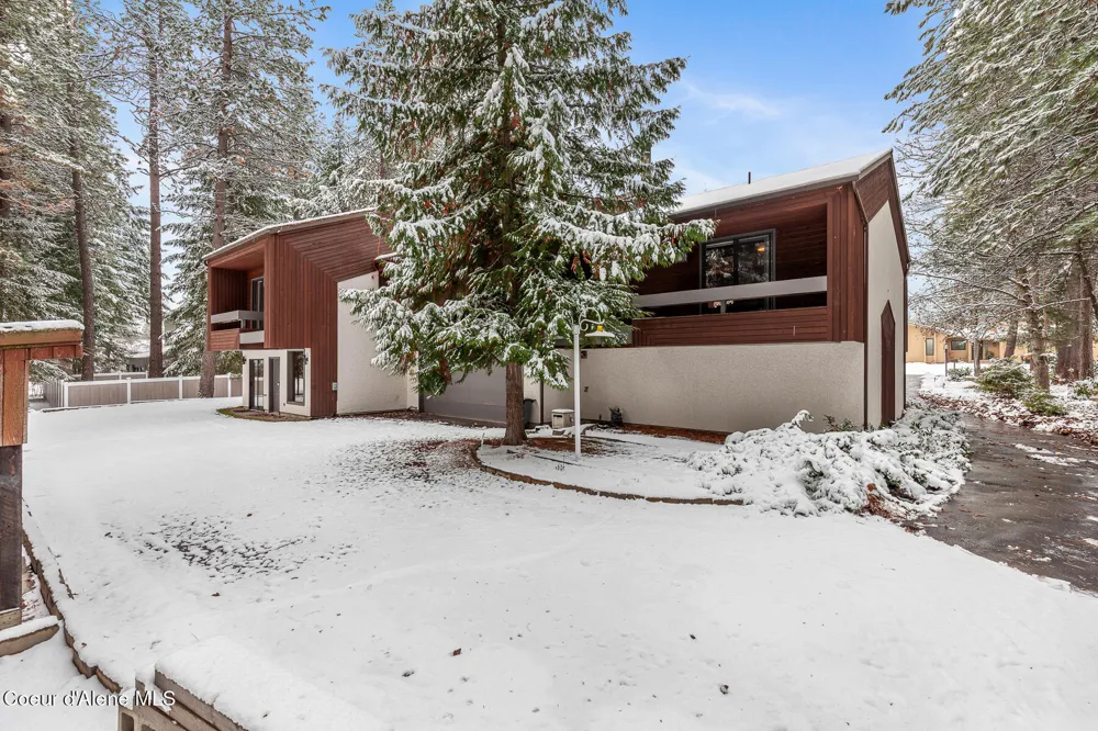 21160 CIRCLE ROAD Rathdrum, ID 83858