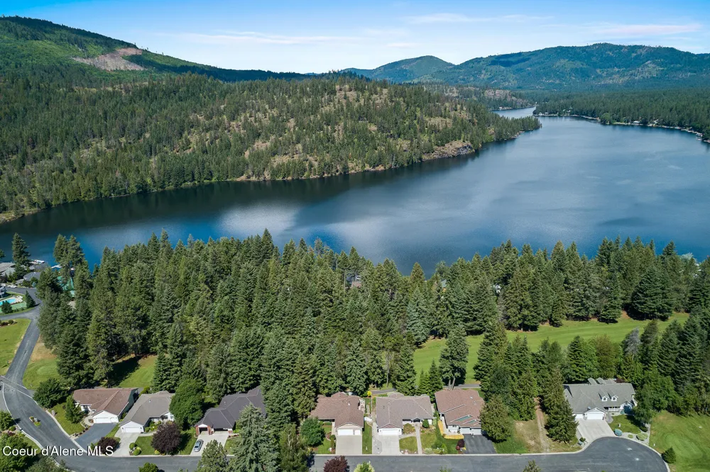 21160 CIRCLE ROAD Rathdrum, ID 83858