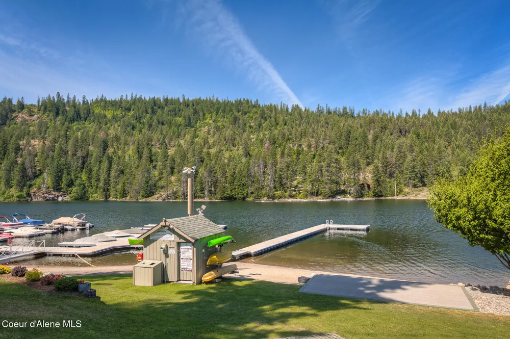 21160 CIRCLE ROAD Rathdrum, ID 83858