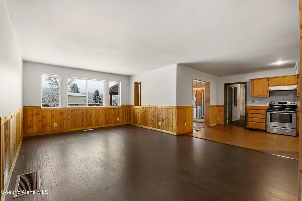 44 Campbell Loop Laclede, ID 83841