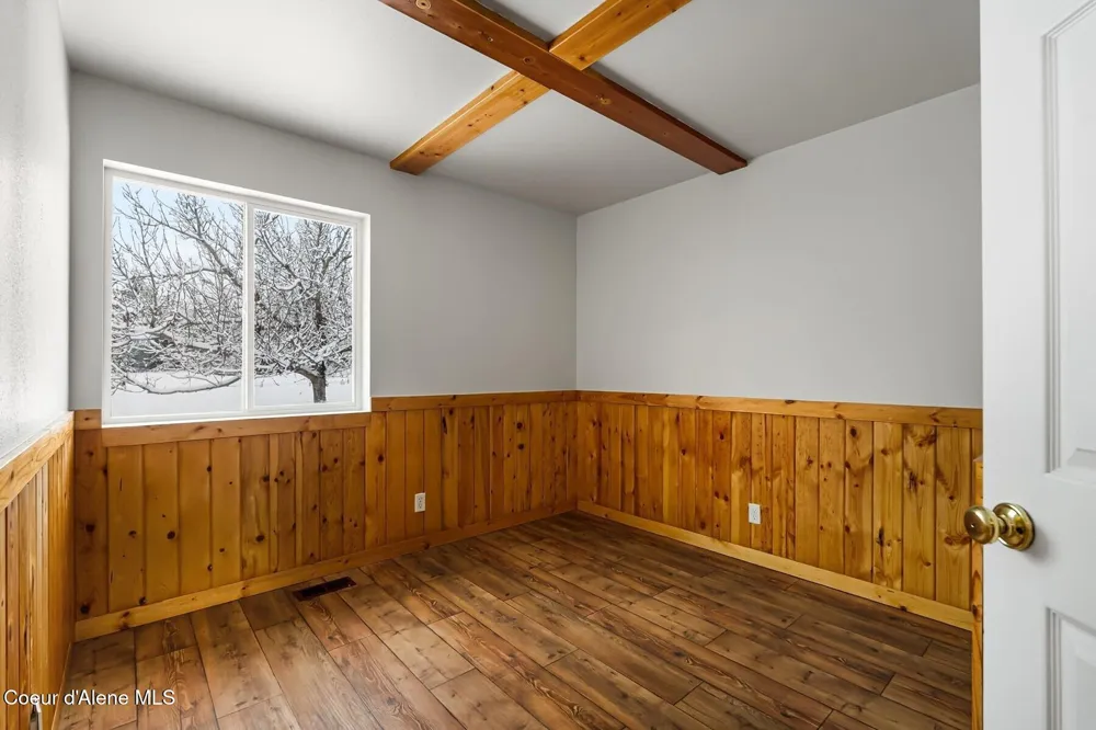 44 Campbell Loop Laclede, ID 83841
