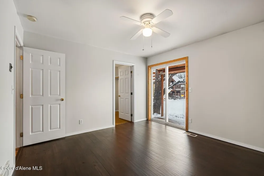 44 Campbell Loop Laclede, ID 83841