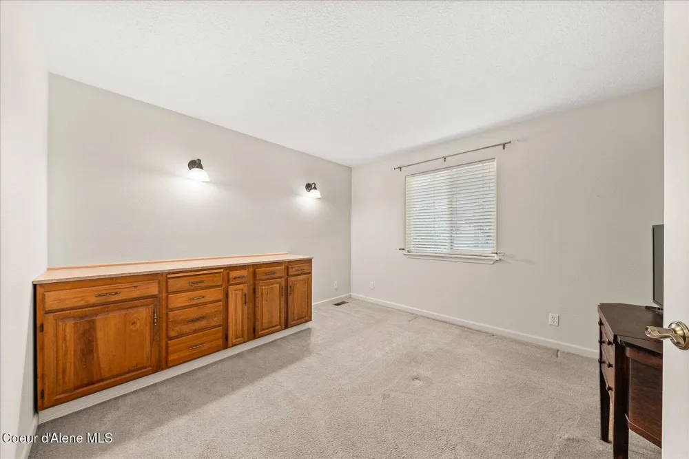 2145 W Grange Avenue Post Falls, ID 83854