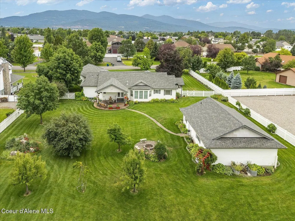 2145 W Grange Avenue Post Falls, ID 83854