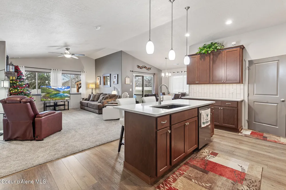 1042 E Allenby Avenue Post Falls, ID 83854