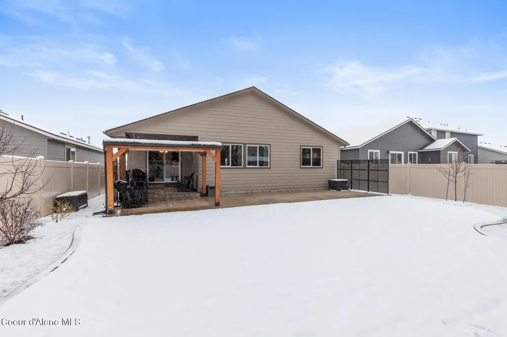 1042 E Allenby Avenue Post Falls, ID 83854