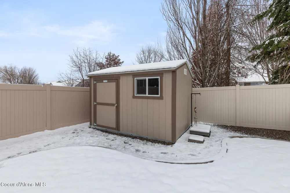 1042 E Allenby Avenue Post Falls, ID 83854