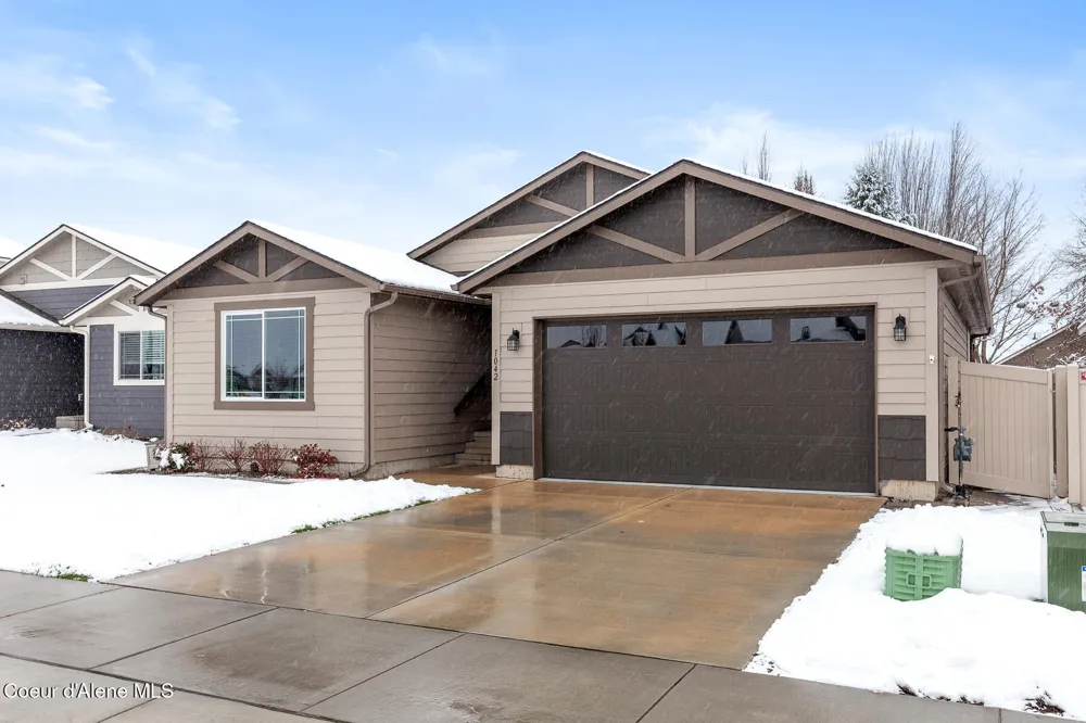 1042 E Allenby Avenue Post Falls, ID 83854