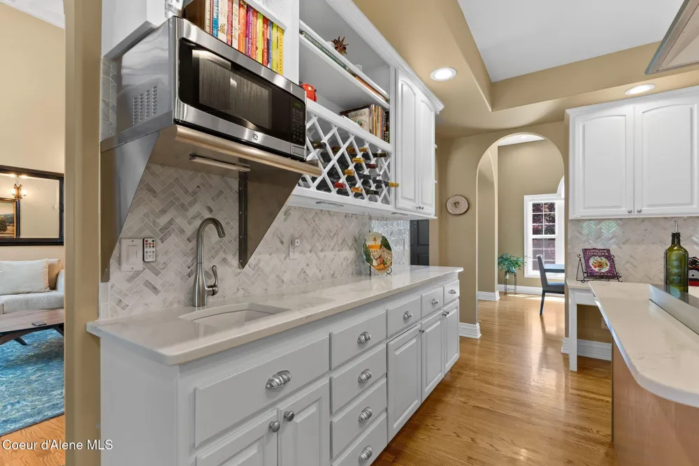 1611 E Heritage Lane Spokane, WA 99208