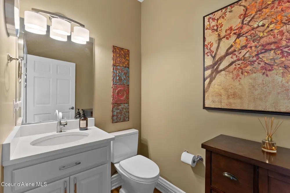 1611 E Heritage Lane Spokane, WA 99208