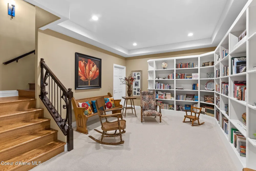 1611 E Heritage Lane Spokane, WA 99208