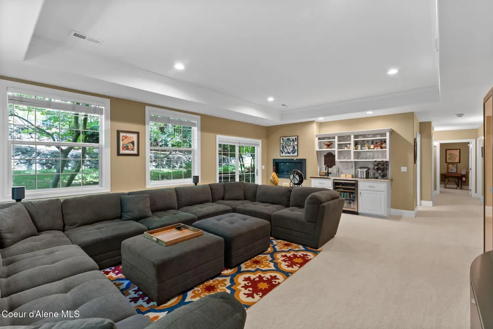 1611 E Heritage Lane Spokane, WA 99208