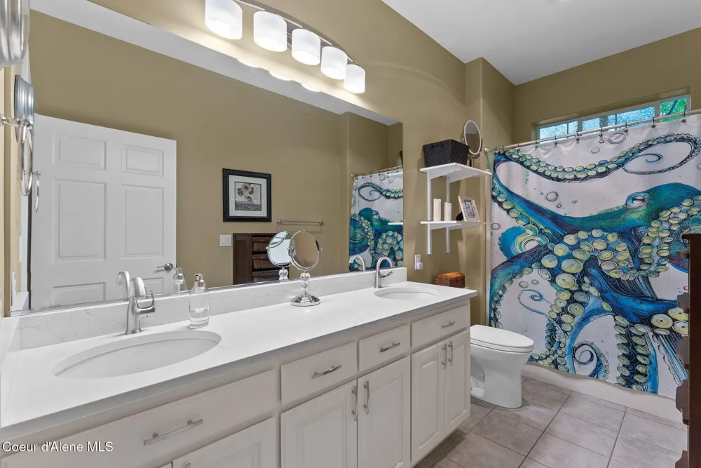 1611 E Heritage Lane Spokane, WA 99208