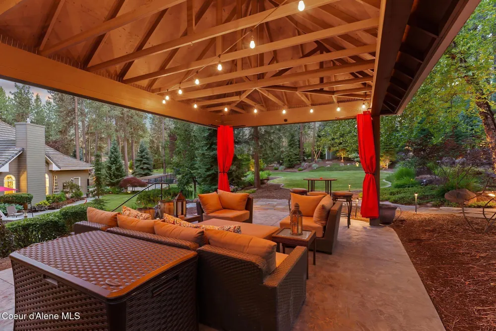1611 E Heritage Lane Spokane, WA 99208
