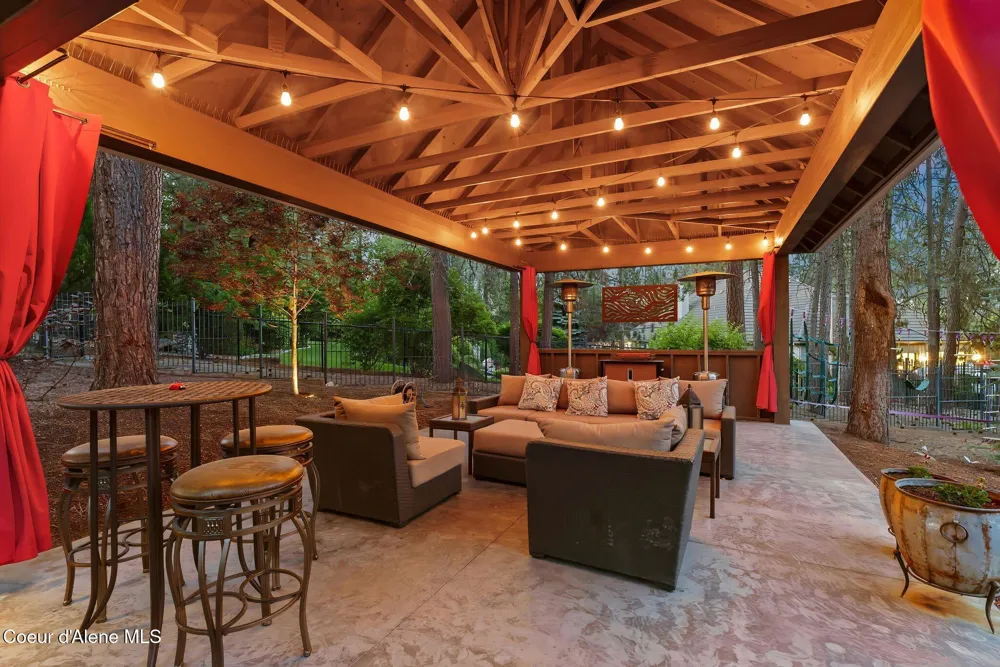 1611 E Heritage Lane Spokane, WA 99208