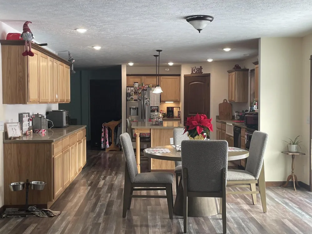 33067 School Street Silver Creek Township, MI 49047