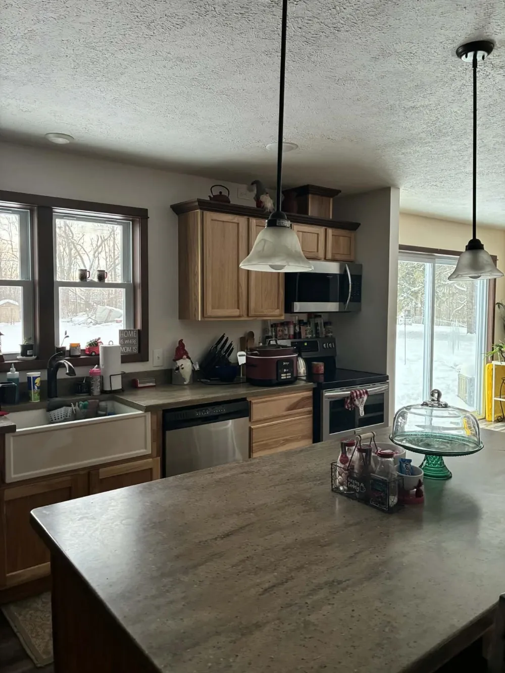 33067 School Street Silver Creek Township, MI 49047