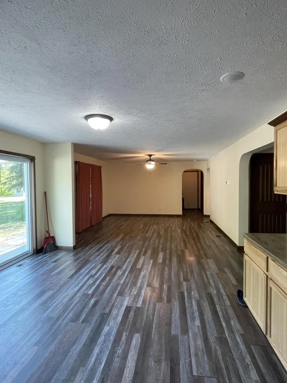 33067 School Street Silver Creek Township, MI 49047