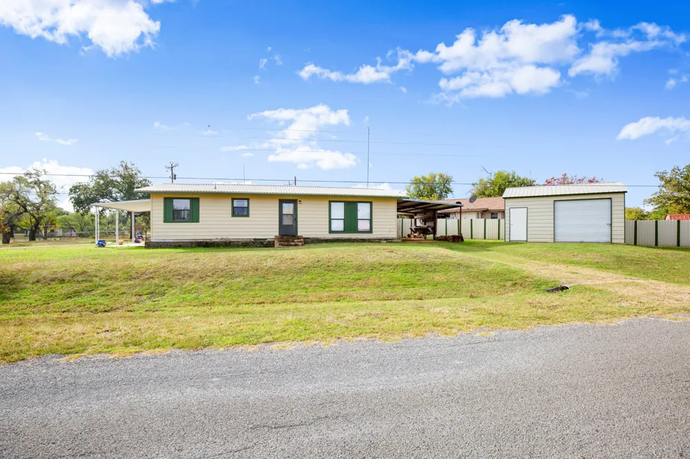 210 Striper Haven Lane Buchanan Dam, TX 78609
