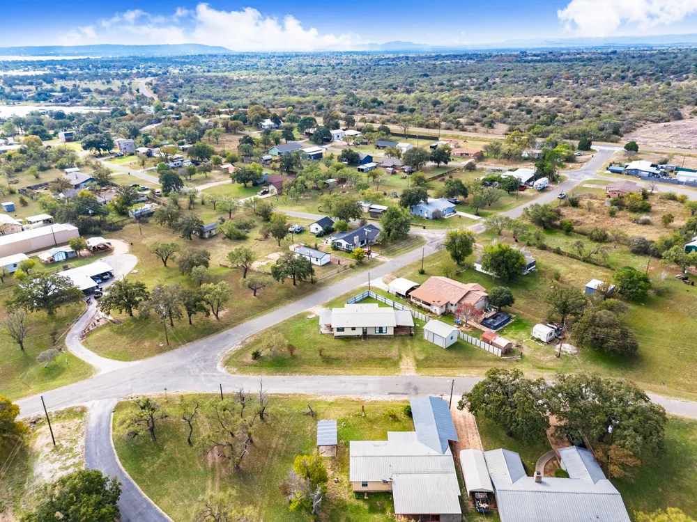 210 Striper Haven Lane Buchanan Dam, TX 78609
