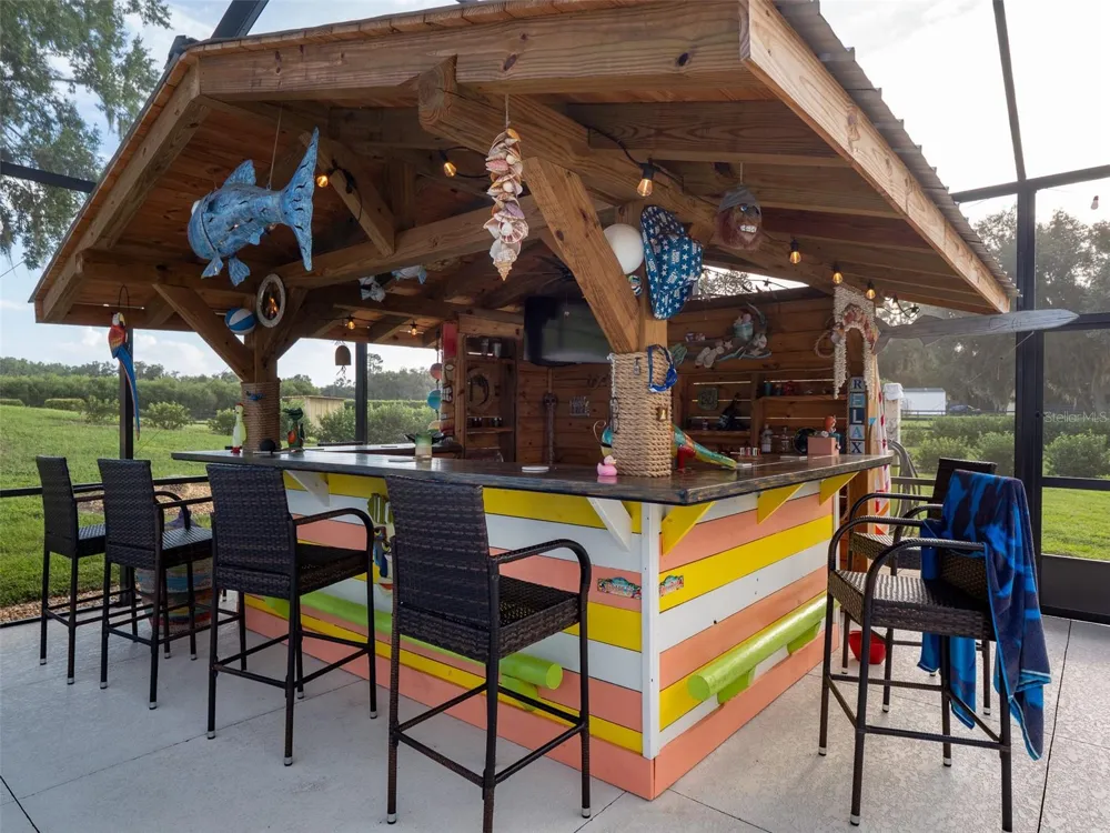 9481 W HIGHWAY 316 Reddick, FL 32686