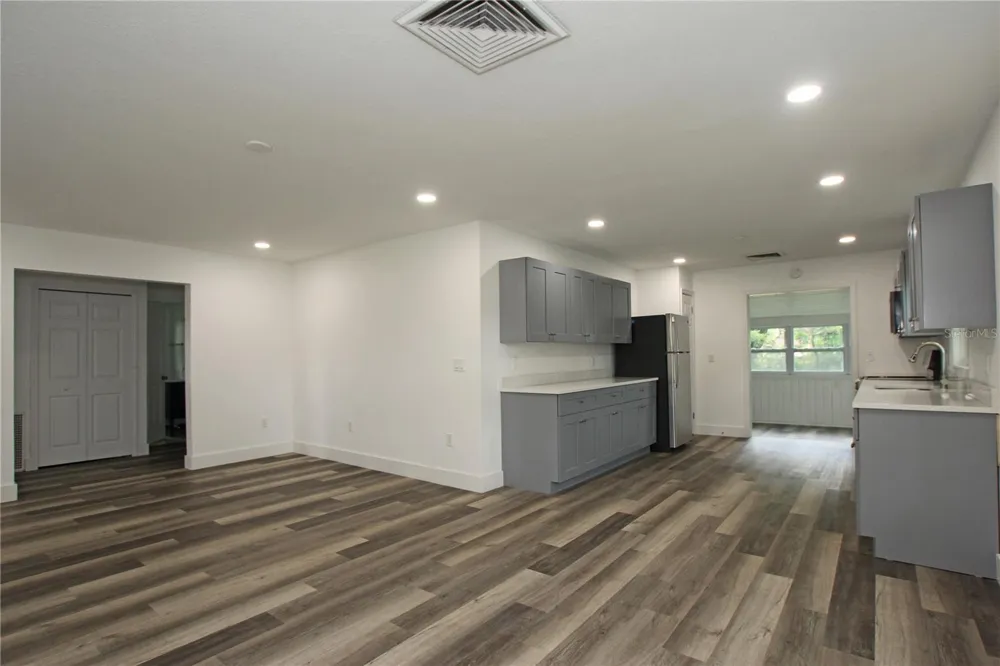 4925 MAGNOLIA AVENUE Mulberry, FL 33860