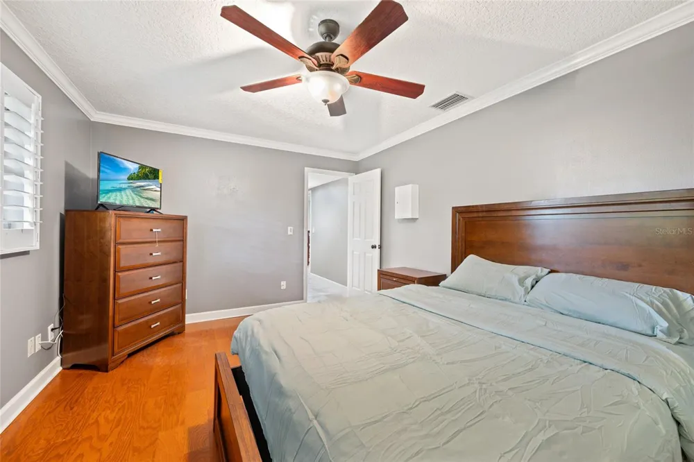 2674 CONCORDE COURT Clearwater, FL 33761
