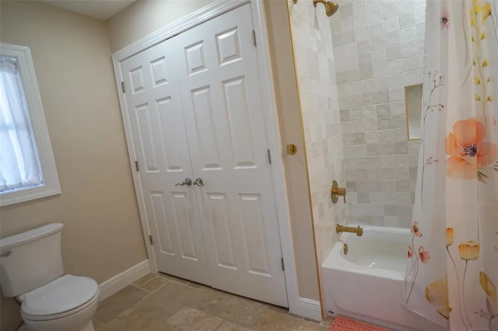 929 LANTANA AVENUE Clearwater Beach, FL 33767