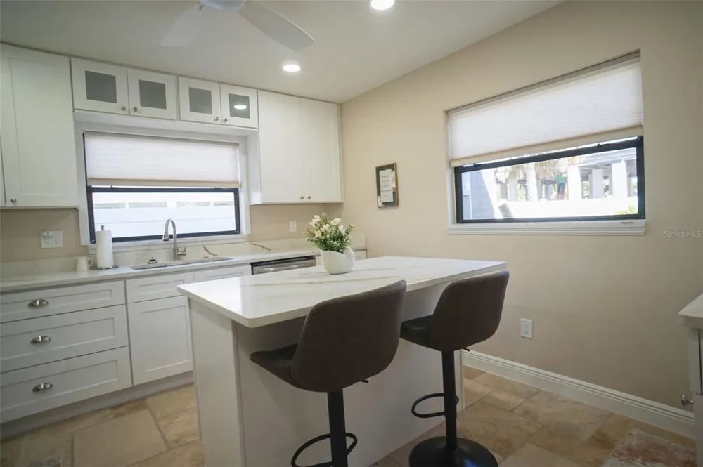 929 LANTANA AVENUE Clearwater Beach, FL 33767