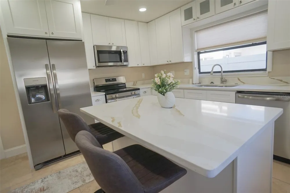 929 LANTANA AVENUE Clearwater Beach, FL 33767