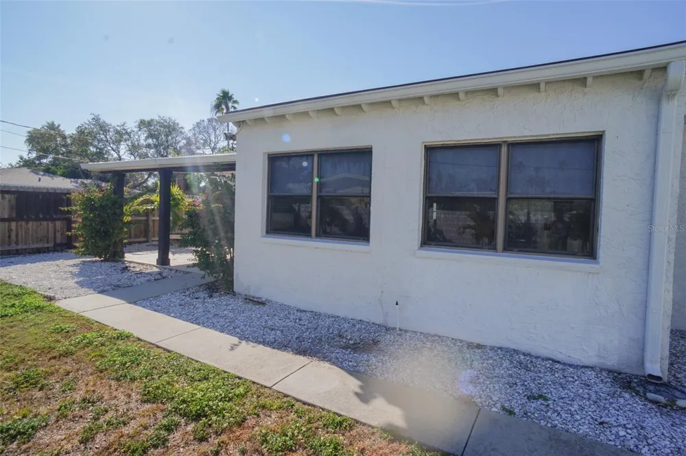 929 LANTANA AVENUE Clearwater Beach, FL 33767