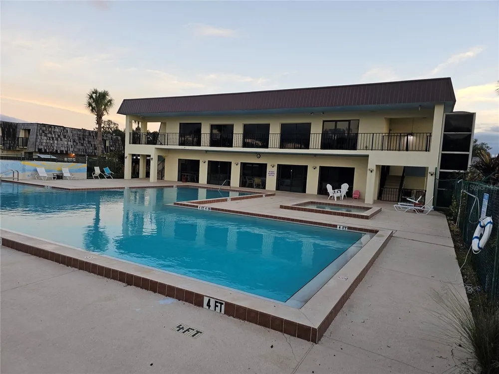 2927 TANGERINE COURT Leesburg, FL 34748