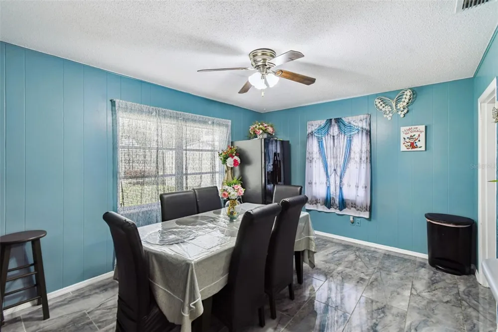 25309 CARNOUSTIE DRIVE Sorrento, FL 32776
