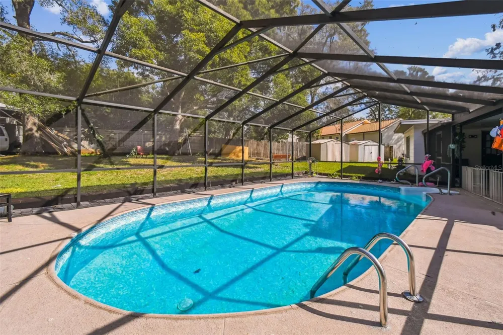 25309 CARNOUSTIE DRIVE Sorrento, FL 32776