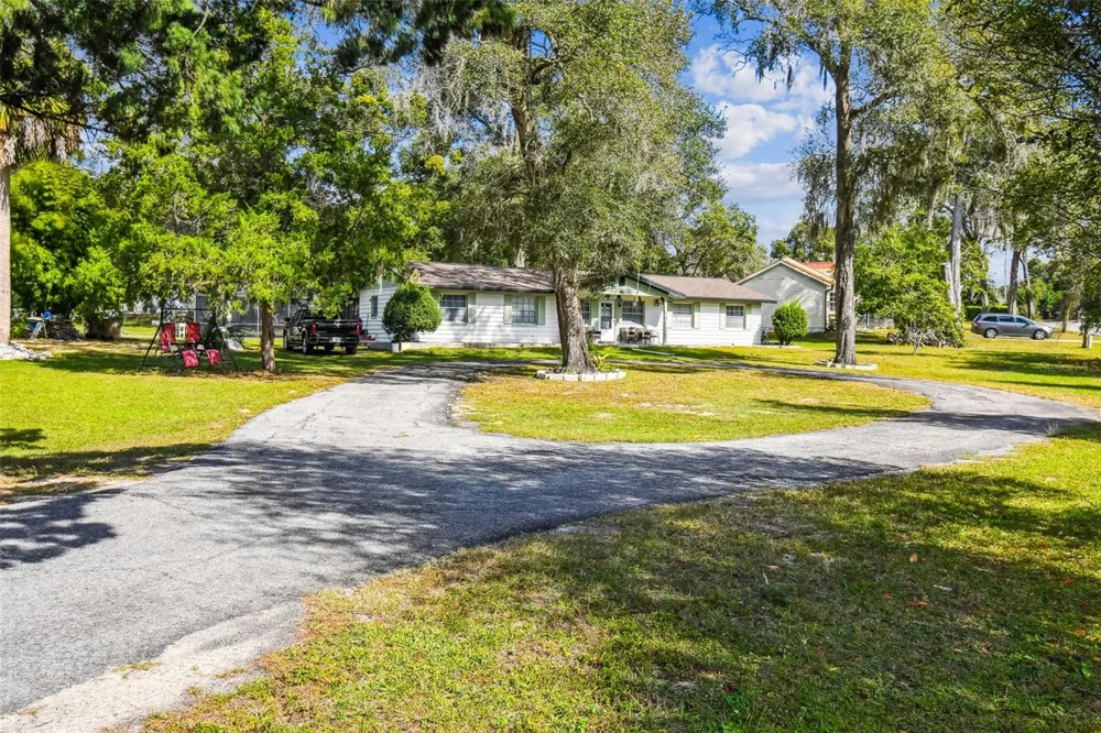 25309 CARNOUSTIE DRIVE Sorrento, FL 32776