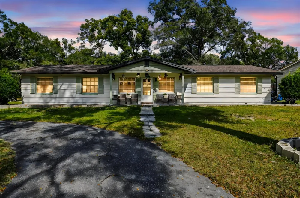 25309 CARNOUSTIE DRIVE Sorrento, FL 32776