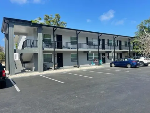 675 INDIAN ROCKS ROAD #110D