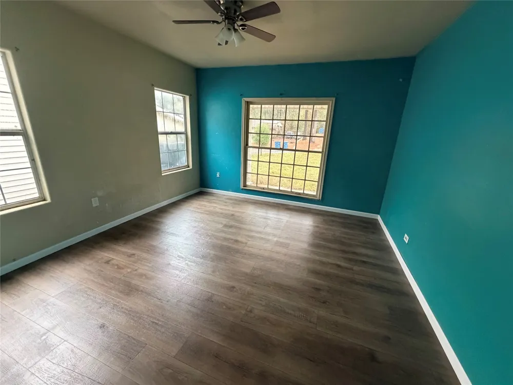 511 Woodlawn Street Henderson, TX 75652