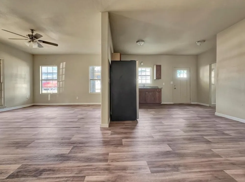 511 Woodlawn Street Henderson, TX 75652
