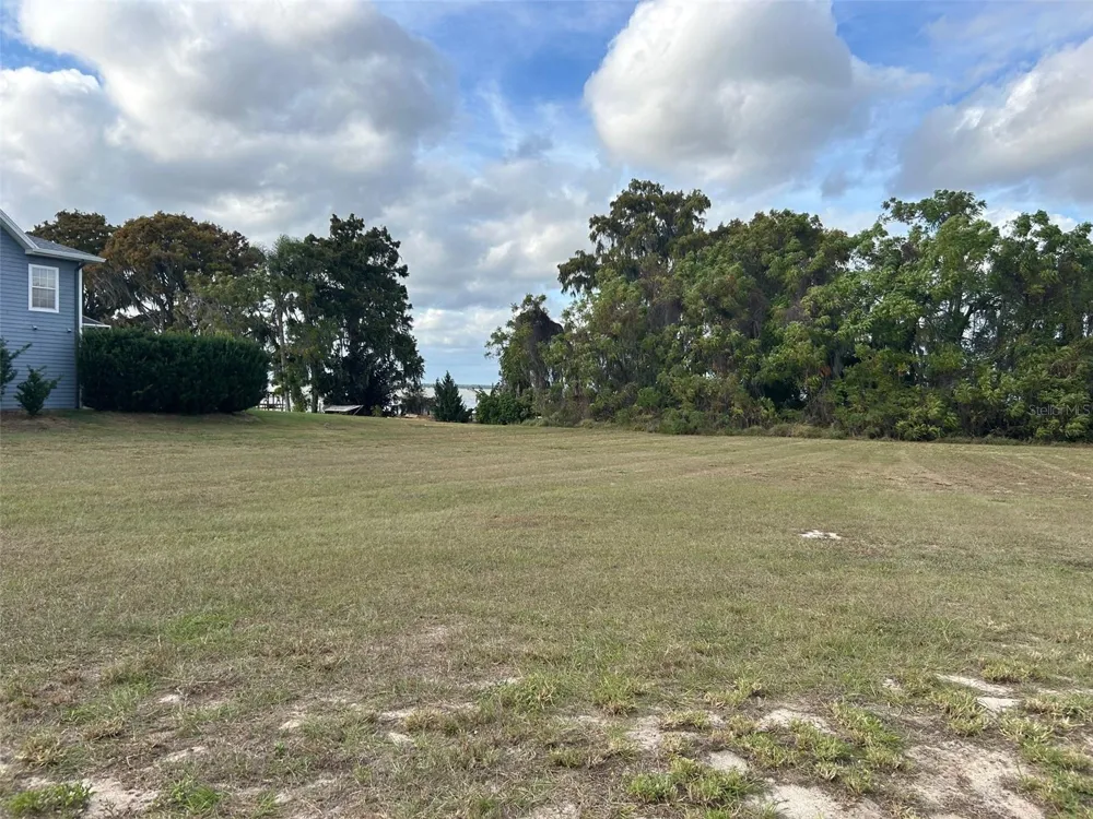 WATERVIEW DRIVE Leesburg, FL 34748