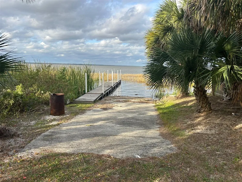 WATERVIEW DRIVE Leesburg, FL 34748