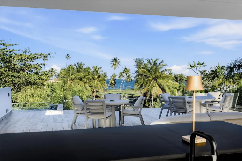 200 DORADO BEACH DRIVE #2210 Dorado, PR 00646