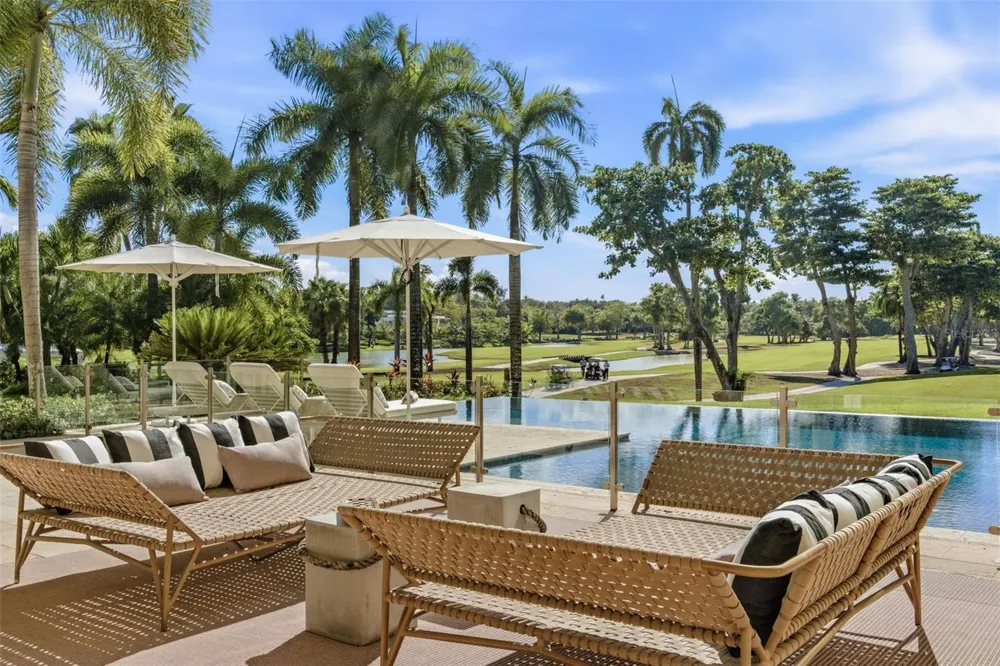 200 DORADO BEACH DRIVE #2210 Dorado, PR 00646