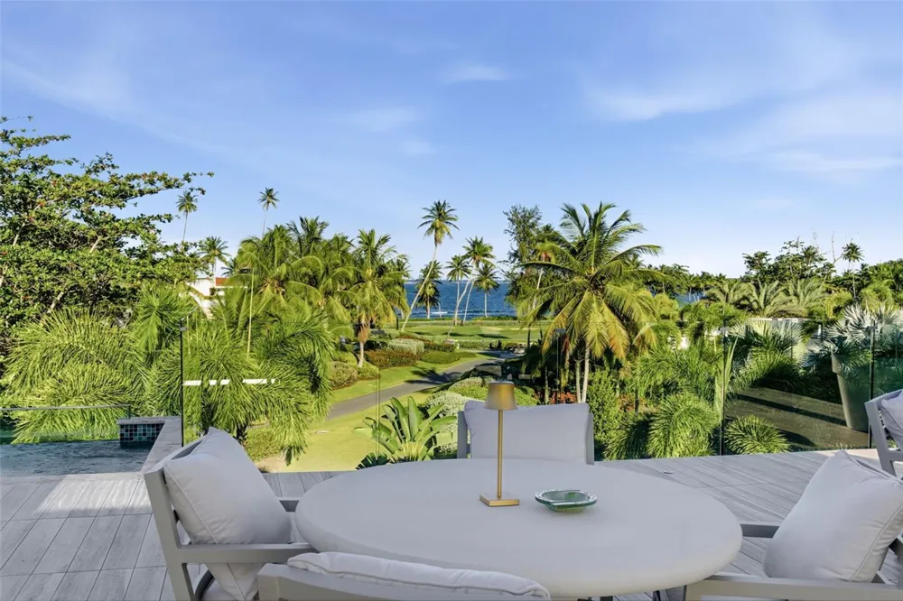 200 DORADO BEACH DRIVE #2210 Dorado, PR 00646