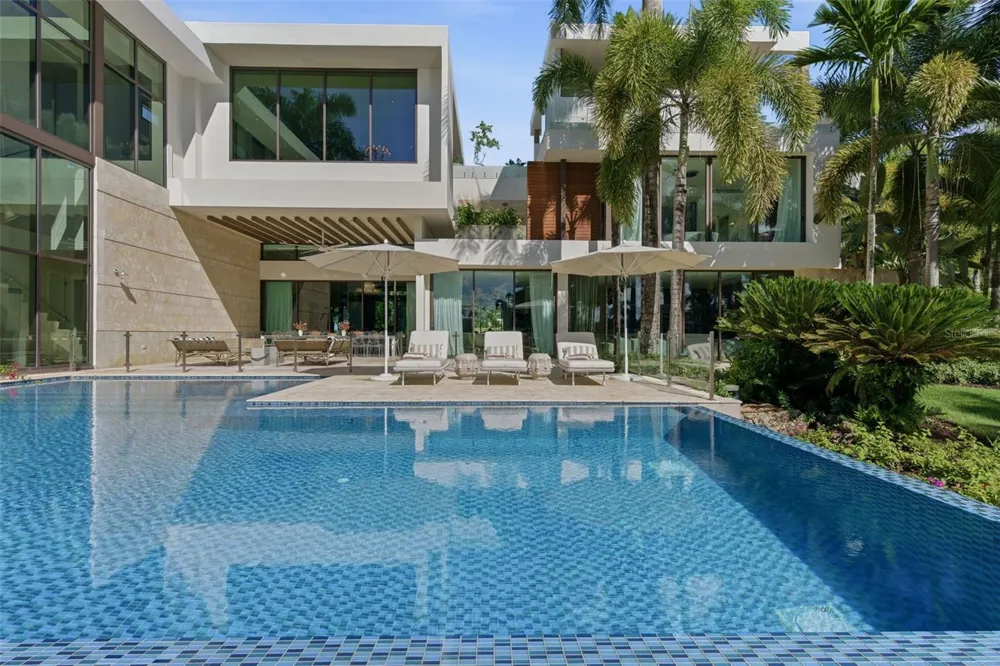 200 DORADO BEACH DRIVE #2210 Dorado, PR 00646
