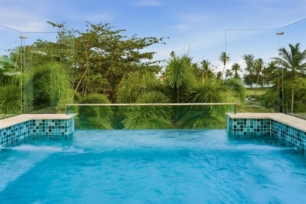 200 DORADO BEACH DRIVE #2210 Dorado, PR 00646