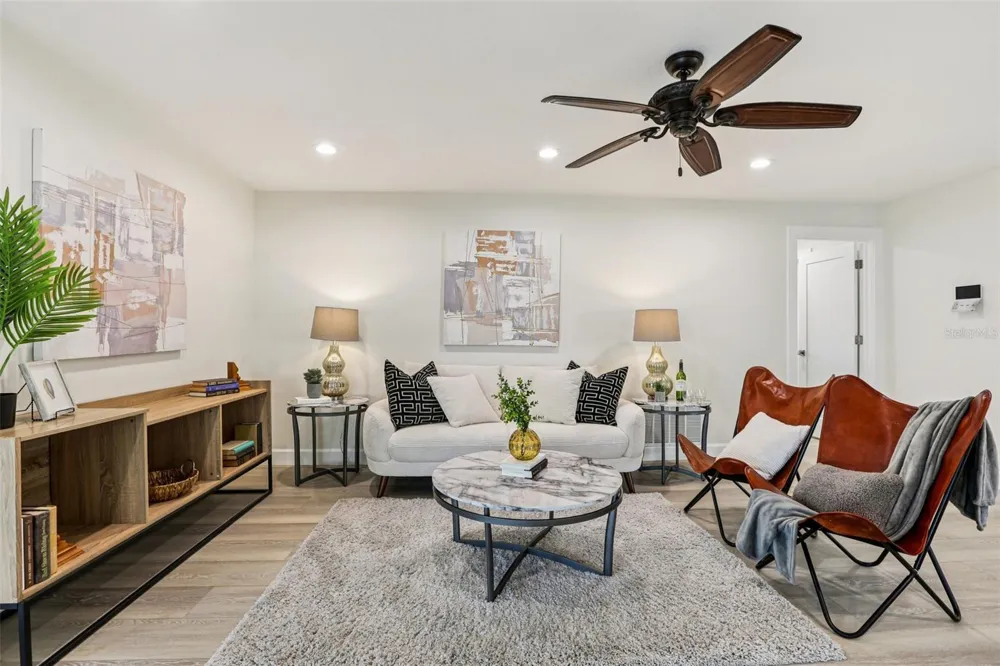6251 18TH STREET NE St Petersburg, FL 33702