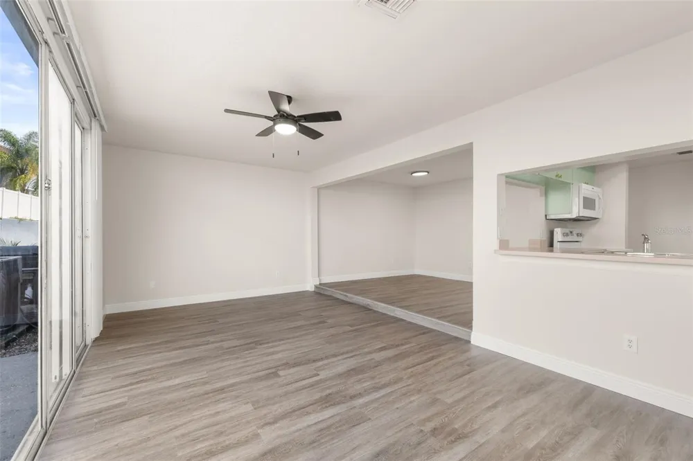 142 MANGO DRIVE Davenport, FL 33897