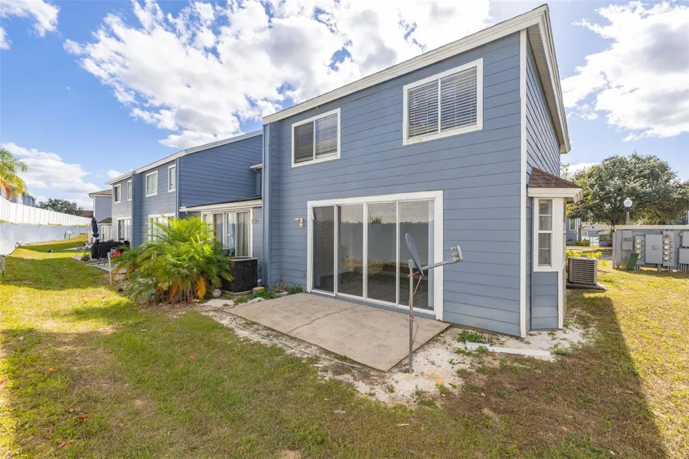 142 MANGO DRIVE Davenport, FL 33897